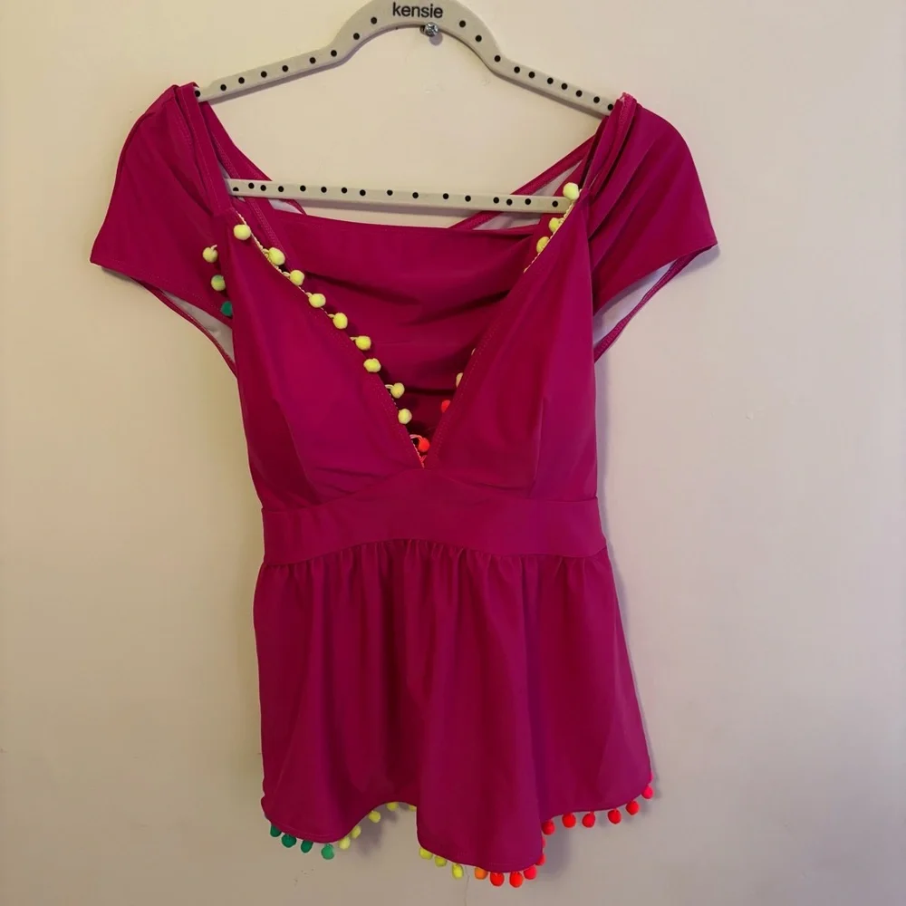 🏖️ PLUS Pom-Pom Tankini 🏖️ - Picture 2 of 8